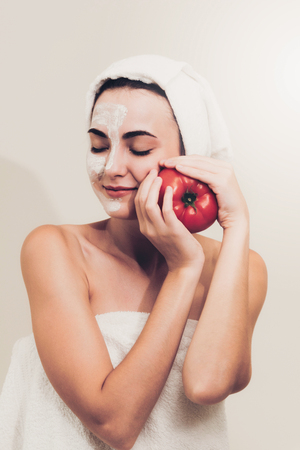 SPF and Anti-Aging: Why Sunscreen Is Essential in Your Skincare Routine