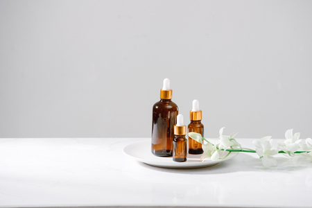 The Role of Antioxidants in Anti-Aging Skincare Products