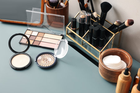 Common Mistakes to Avoid When Tinting Your Eyebrows at Home