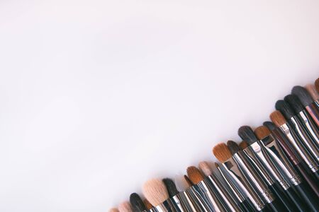 The Best DIY Eyebrow Tinting Techniques for Different Brow Shapes